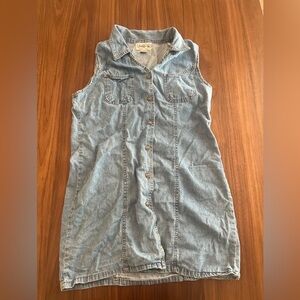Vintage sleeveless Light Blue Denim button up dress